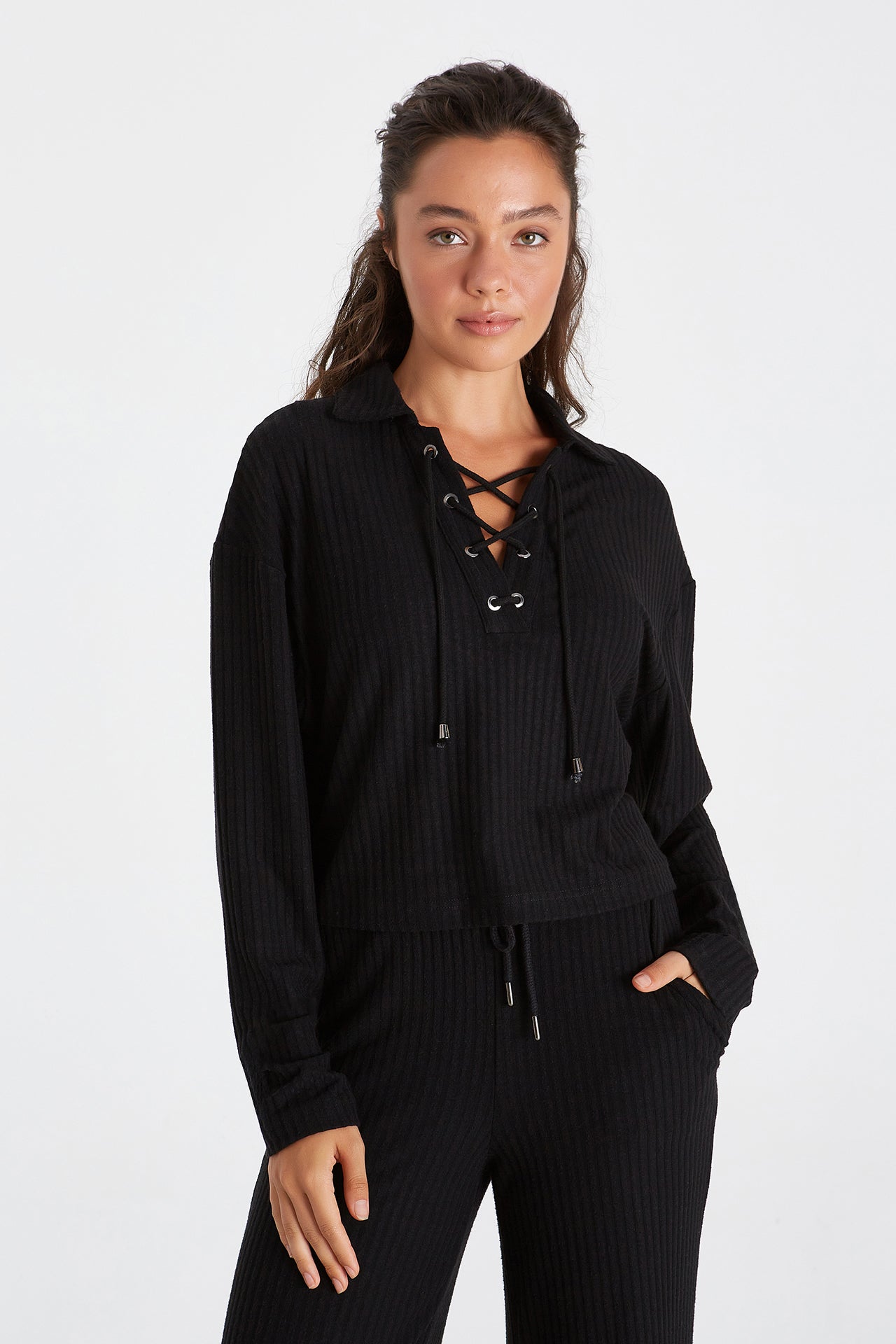 Boboist-Boboist Eva Sweatshirt Eva Bağcık Detaylı Sweatshirt-Sweatshirt-1-Milagron.com