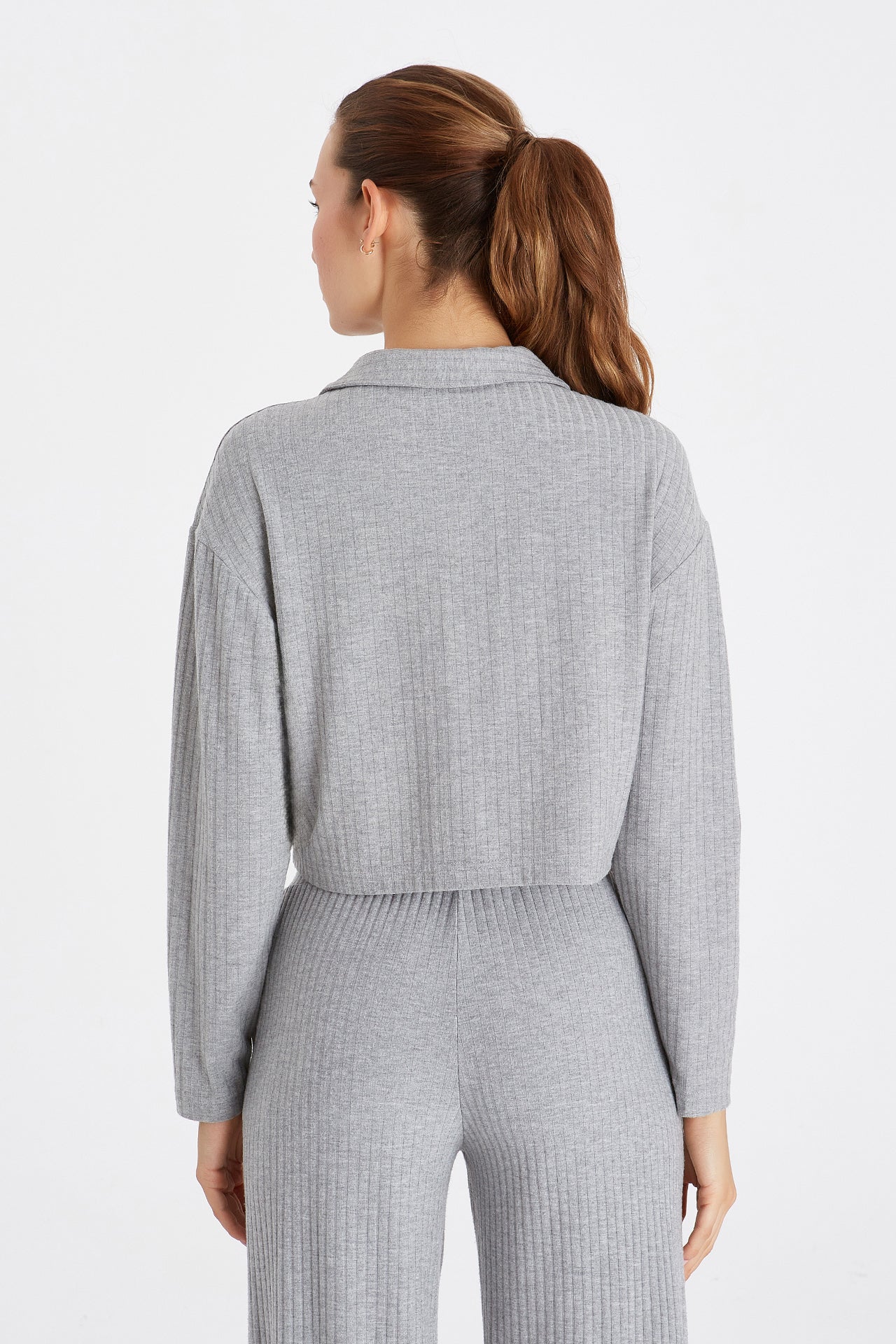 Boboist-Boboist Eva Sweatshirt Eva Bağcık Detaylı Sweatshirt-Sweatshirt-2-Milagron.com