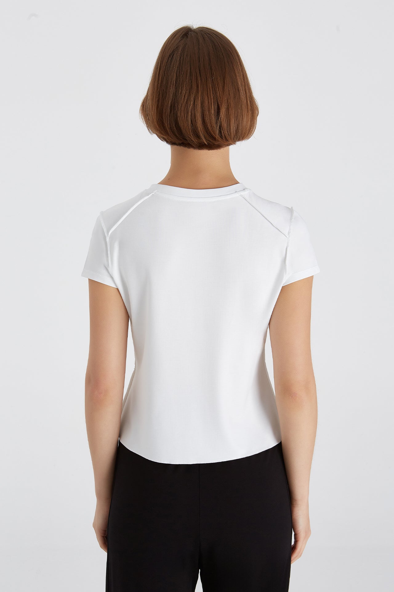 Boboist-Cecile Tshirt Cecile Dikiş Detaylı Tshirt-T-Shirts-2-Milagron.com