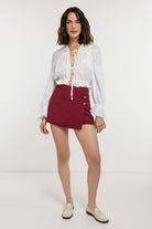 Boneqa Barcelona-Gold Düğme Detaylı Şort Etek-Etek-1-Milagron.com