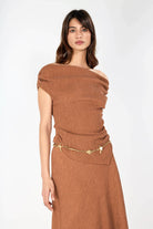 Boneqa Barcelona-Kayık Yaka Tarçın Top-T-Shirts-1-Milagron.com