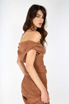 Boneqa Barcelona-Kayık Yaka Tarçın Top-T-Shirts-4-Milagron.com