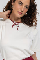 Boneqa Barcelona-Pamuklu Ekru Basic Tişört-T-Shirts-7-Milagron.com