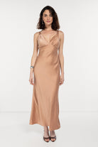Boneqa Barcelona-Sırt Dekolteli Robalı Mokka Elbise-Elbise-1-Milagron.com
