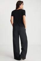 Boneqa Barcelona-Sırtı Açık Siyah Basic Tişört-T-Shirts-3-Milagron.com