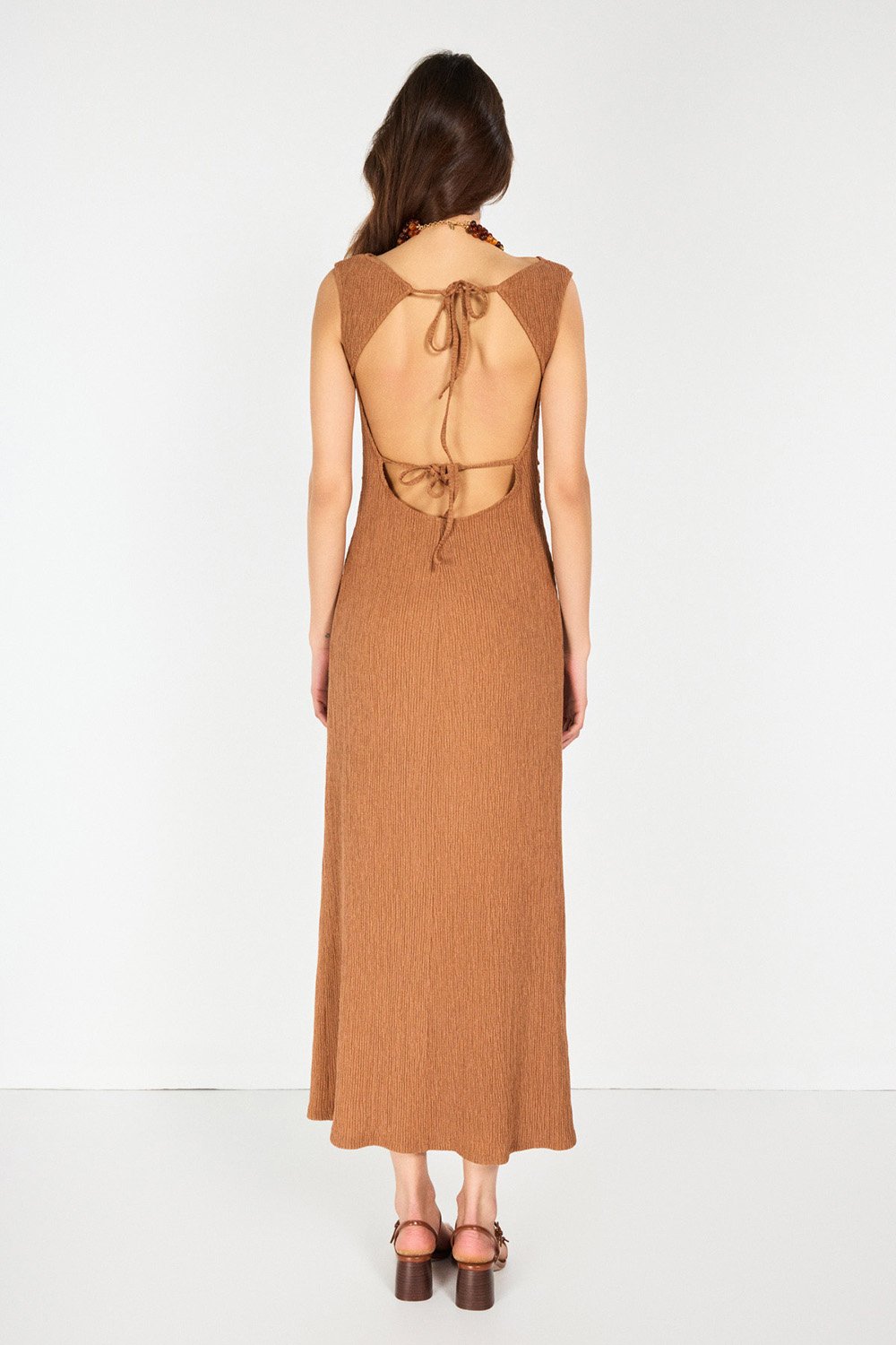 Boneqa Barcelona-Sırtı Açık Tarçın Maxi Elbise-Elbise-7-Milagron.com