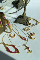 Brambuta-Enki Fuşya Mineli Gold Small Kolye-Kolye-2-Milagron.com