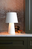 By Kalkan-Small Ahşap Ayaklı Beyaz Lake Cilalı Abajur, Masa Lambası-Abajur-1-Milagron.com