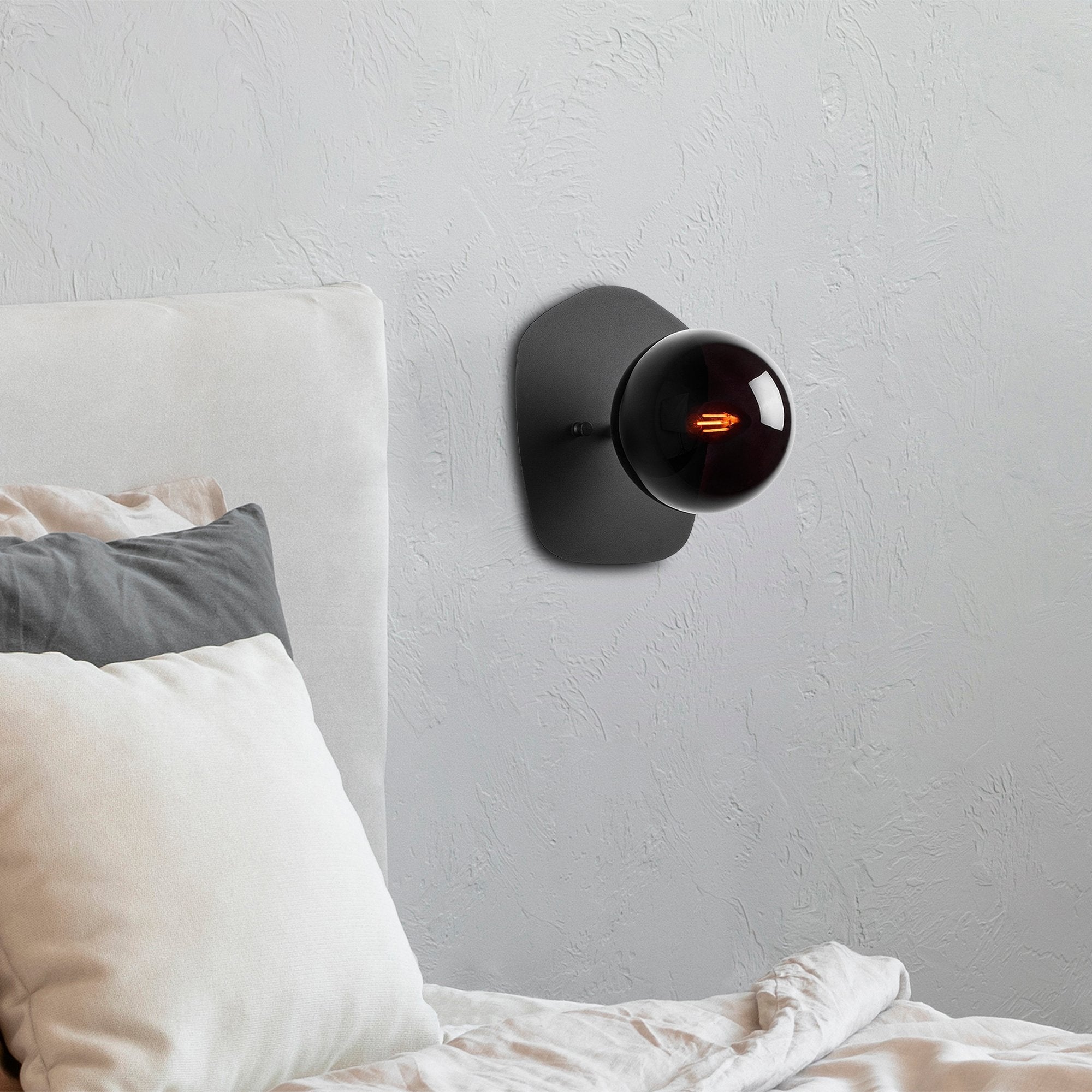 Io 11675 Cam Aplik Duvar Aydınlatma 