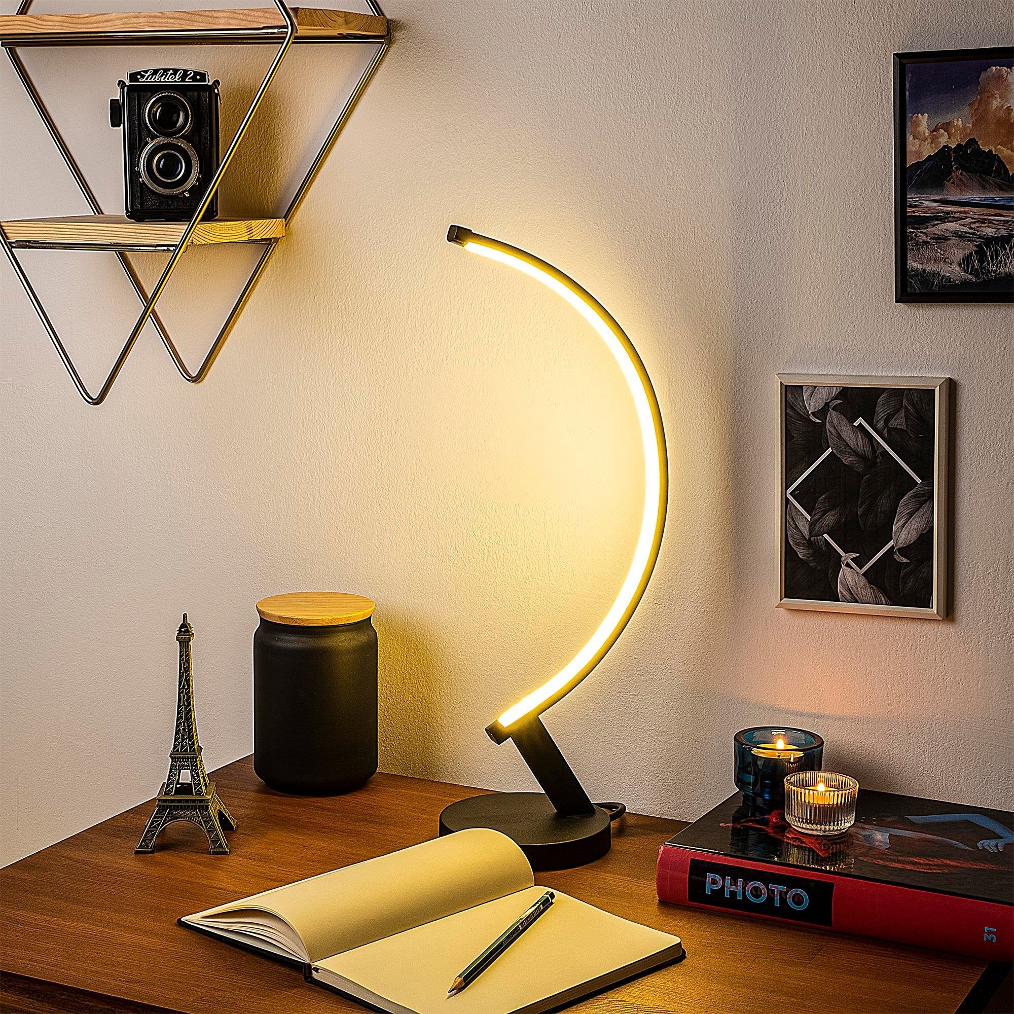 Vallera 13323 Led Masa Lambası Aydınlatma 