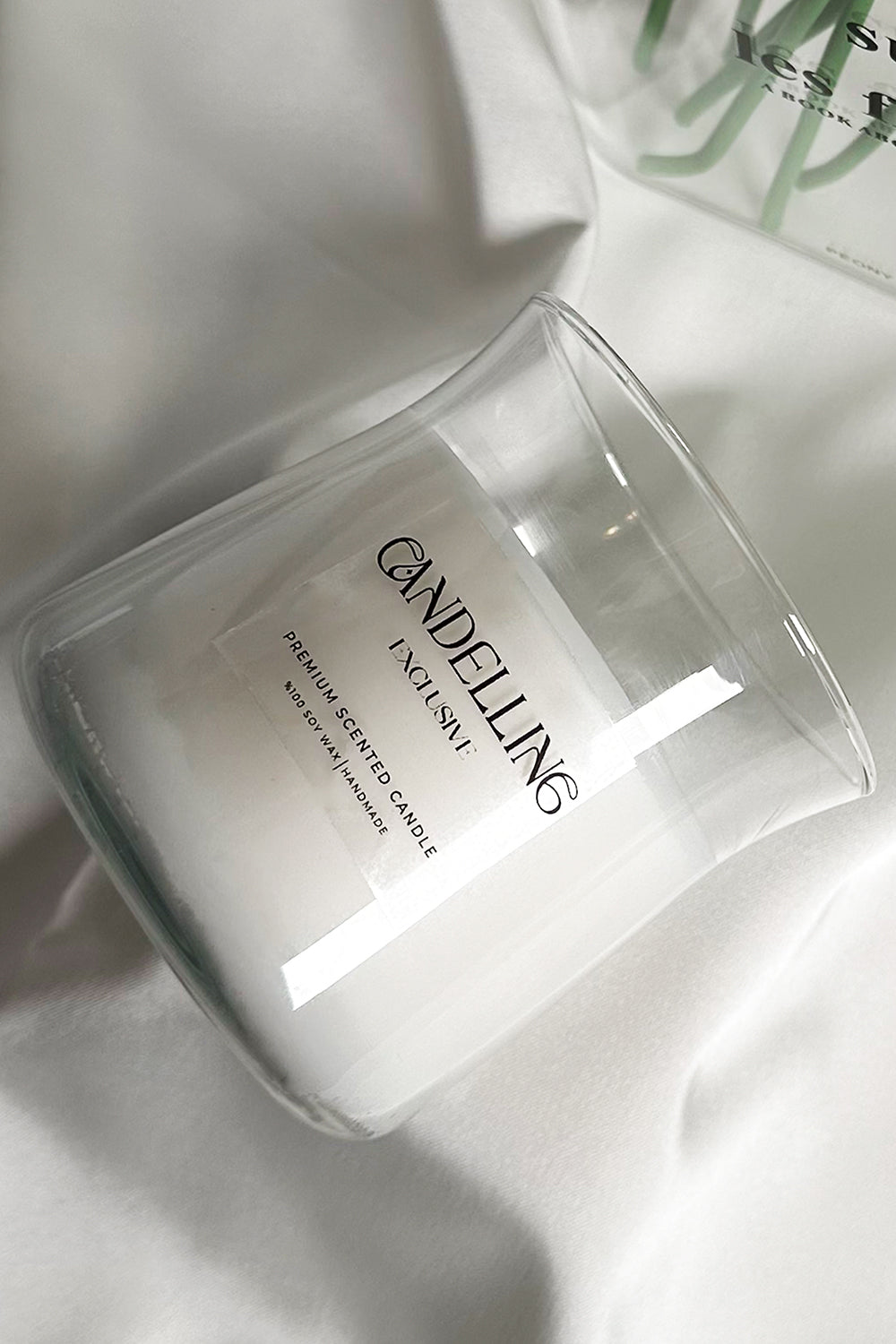 Candelling-Exclusive Serisi Vera 350 Ml Mum Secret Amber-Mum-3-Milagron.com