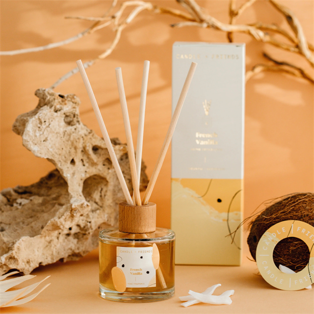 Candle + Friends-French Vanilla Oda Kokusu-Oda Kokusu-3-Milagron.com