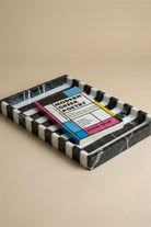 Modern Siyah Beyaz Mermer Sunum Tepsisi - 0