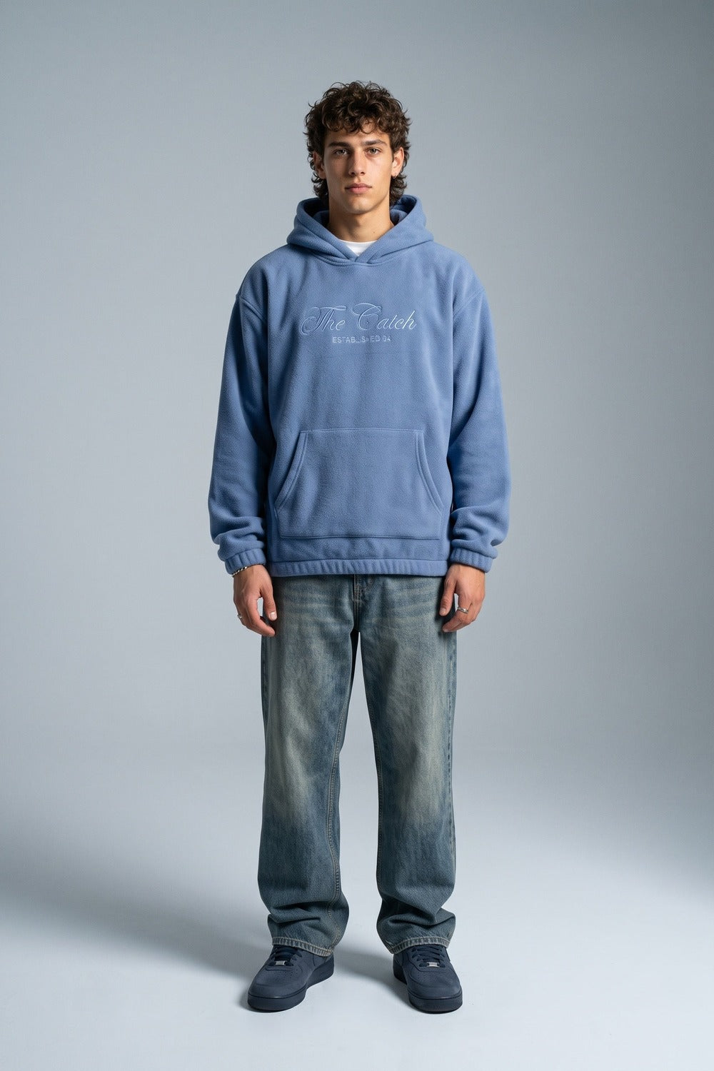 Kapüşonlu Kanguru Cepli Nakışlı Sweatshirt, Koyu Mavi - 0