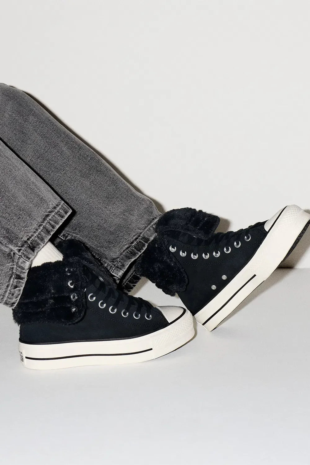 Converse-Chuck Taylor All Star Fold Over Lift Kadın Siyah Süet Sneaker-Sneakers-11-Milagron.com