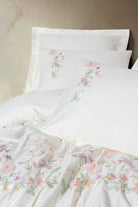 Cotton Box-3D Nakışlı Saten Çift Kişilik Nevresim Takımı Zephy Ekru-Nevresim Takımı-2-Milagron.com