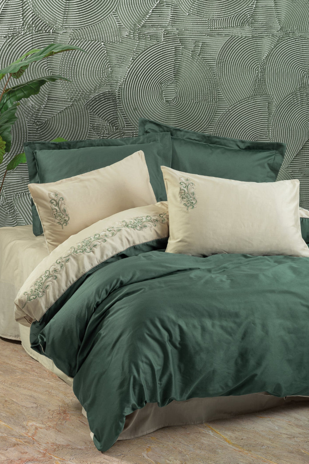 Cotton Box-Cotton Box Brode Saten çift Kişilik Nevresim Takımı Andy Yeşil-Çift Kişilik Nevresim Takımı-1-Milagron.com