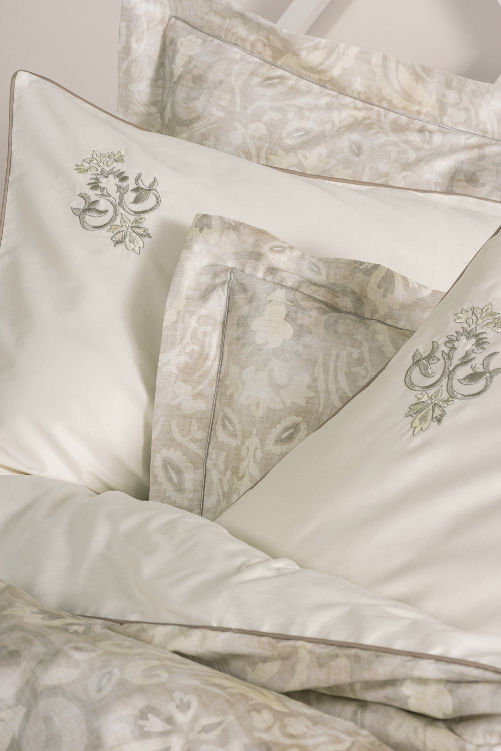 Cotton Box-Elite Saten Çift Kişilik Nevresim Takımı Beatrix Bej-Nevresim Takımı-2-Milagron.com