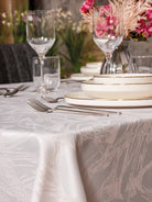 Cotton Box-Cotton Box Jakarlı Dertsiz Masa örtüsü Lavinia Lavanta 155x160-Masa Örtüsü-4-Milagron.com