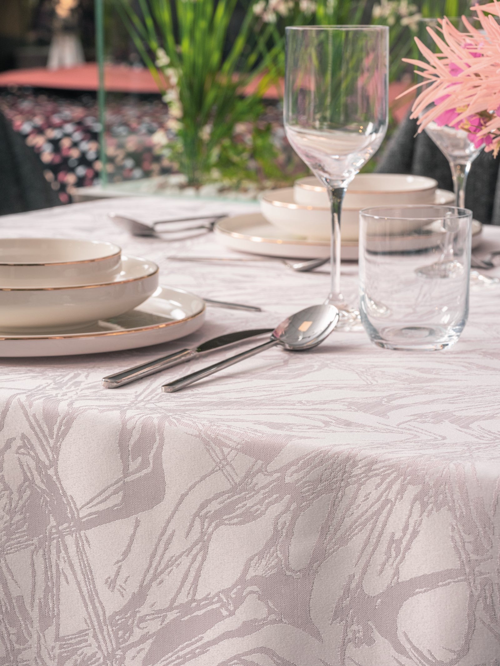 Cotton Box-Cotton Box Jakarlı Dertsiz Masa örtüsü Lavinia Lavanta 155x160-Masa Örtüsü-5-Milagron.com