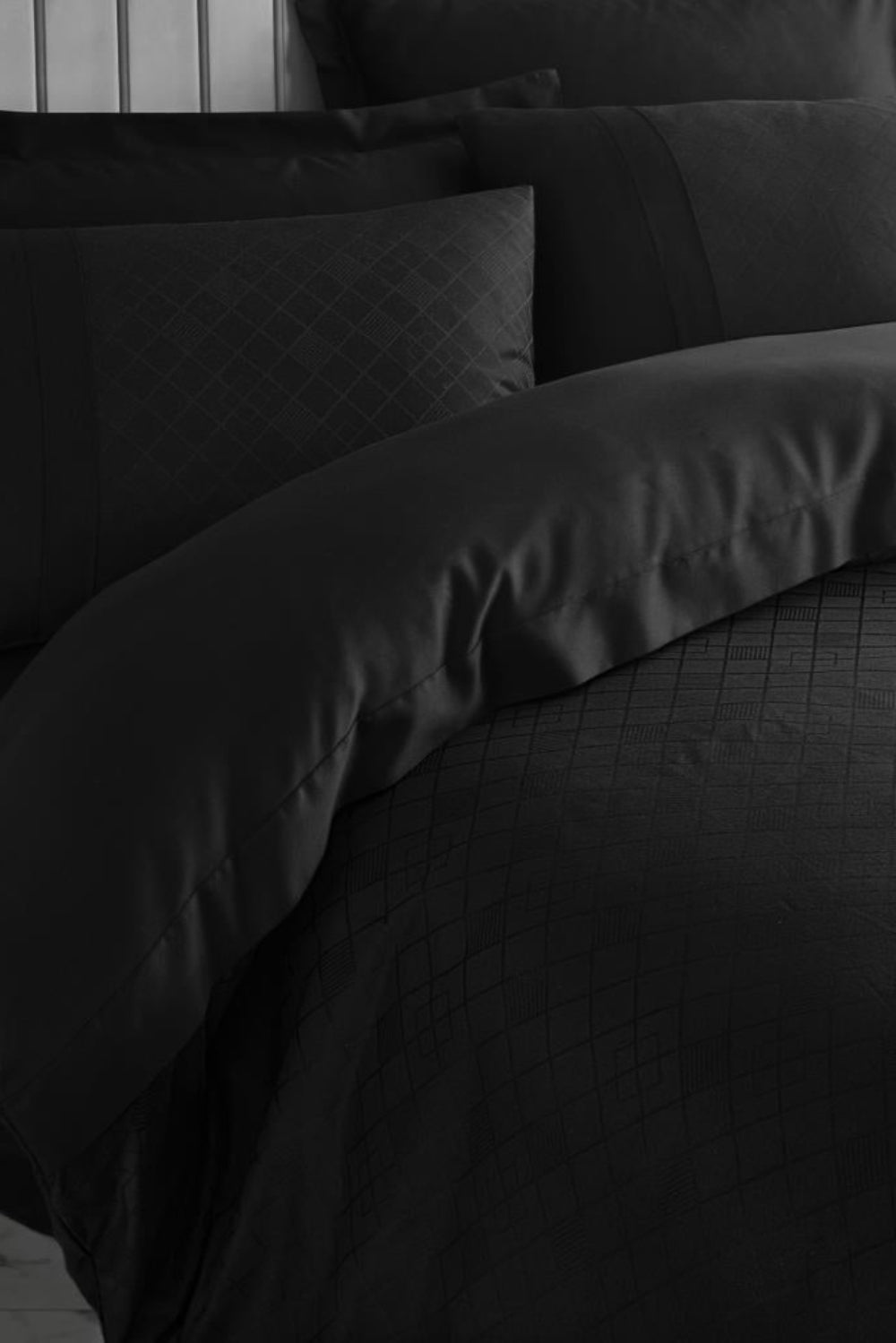 Cotton Box-Jakarlı Saten Çift Kişilik Nevresim Takımı Dama Siyah-Nevresim Takımı-2-Milagron.com