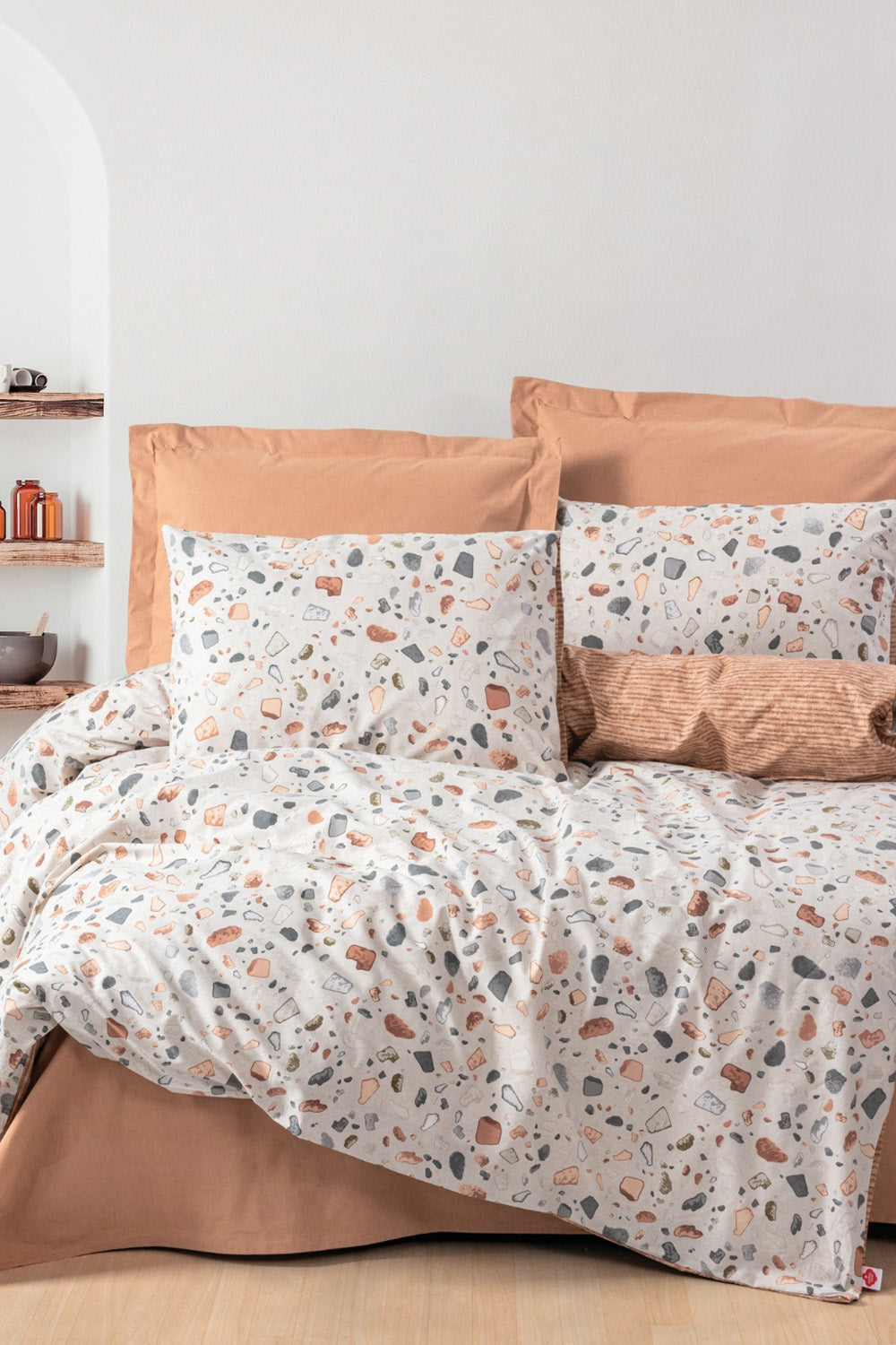 Cotton Box-Minimal Çift Kişilik Lastikli Çarşaflı Nevresim Takımı Oniks Karamel-Nevresim Takımı-1-Milagron.com