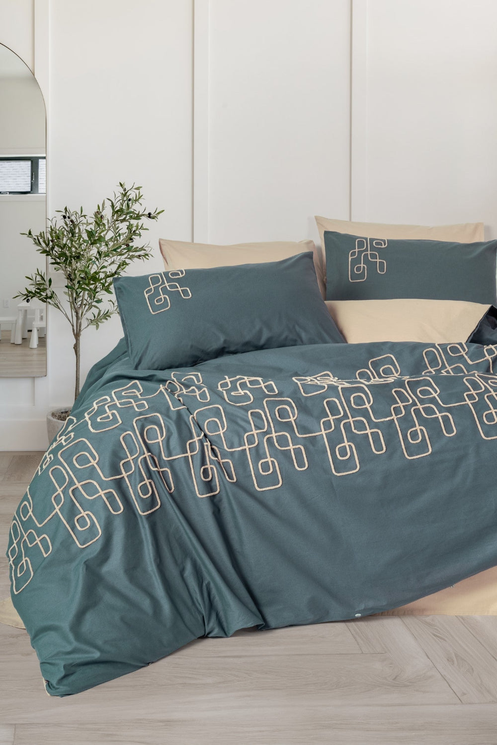 Cotton Box-Nakışlı Ranforce Çift Kişilik Nevresim Takımı Kerja Bej-Nevresim Takımı-1-Milagron.com