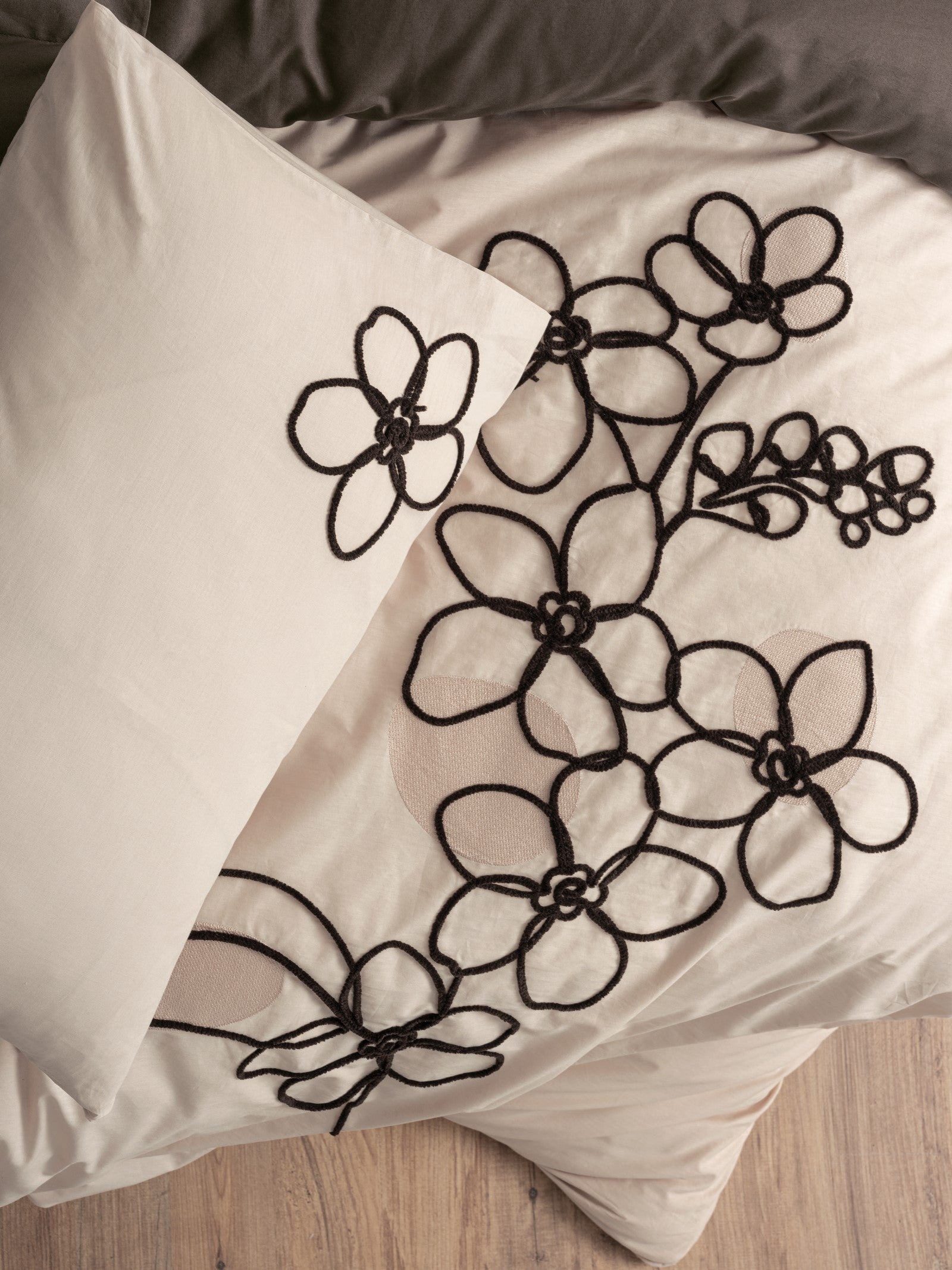 Cotton Box-Nakışlı Ranforce Çift Kişilik Nevresim Takımı Panos Kahve-Nevresim Takımı-2-Milagron.com