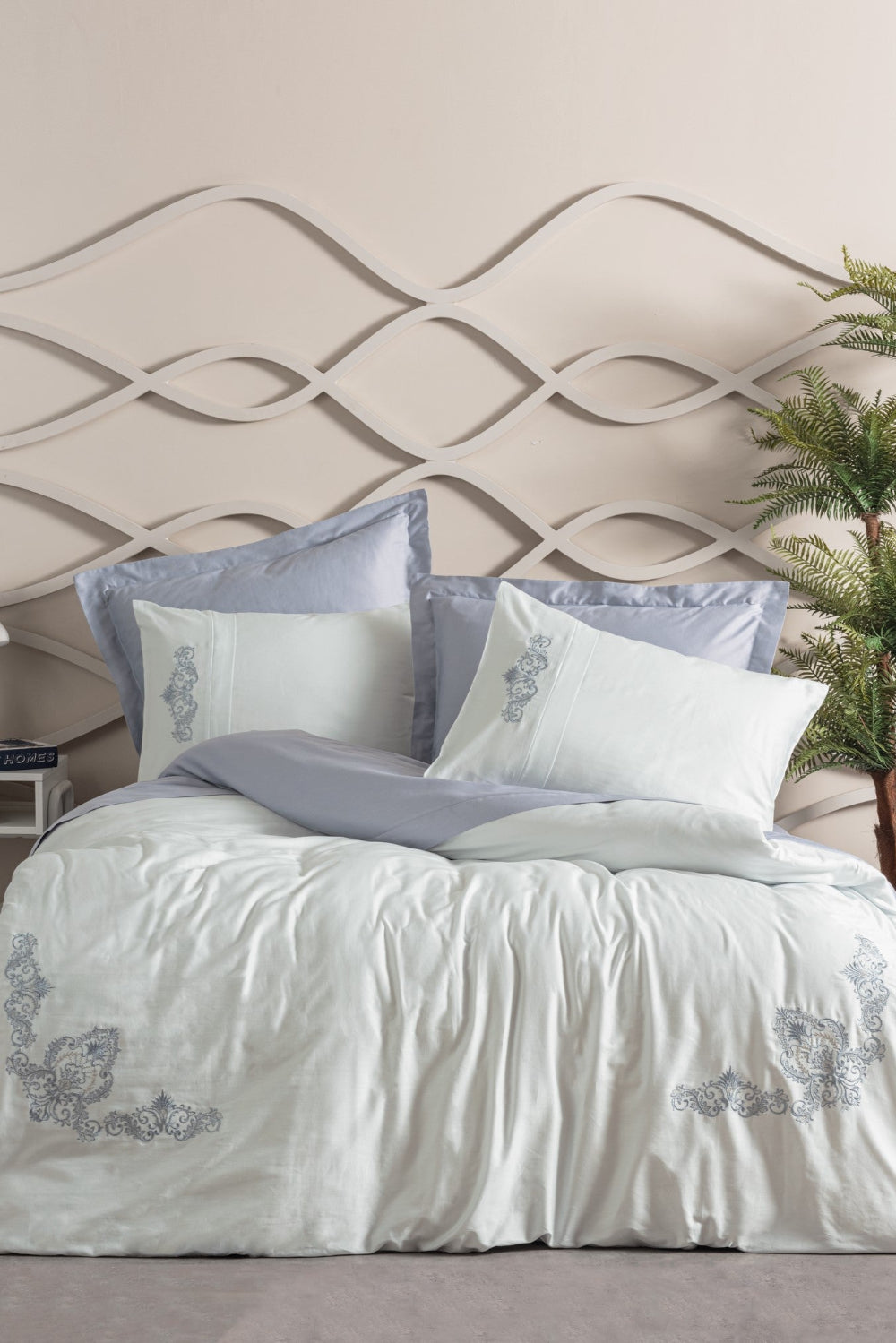 Cotton Box-Cotton Box Nakışlı Saten çift Kişilik Nevresim Takımı Biana Gri-Çift Kişilik Nevresim Takımı-1-Milagron.com