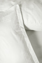 Cotton Box-Nakışlı Saten Çift Kişilik Nevresim Takımı Galant Beyaz-Nevresim Takımı-2-Milagron.com