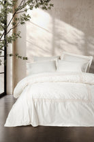 Cotton Box-Nakışlı Saten Çift Kişilik Nevresim Takımı Riley Ekru-Nevresim Takımı-1-Milagron.com