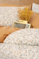 Cotton Box-Cotton Box Petite Tek Kişilik Lastikli çarşaflı Nevresim Takımı Posy Bej-Tek Kişilik Nevresim Takımı-2-Milagron.com