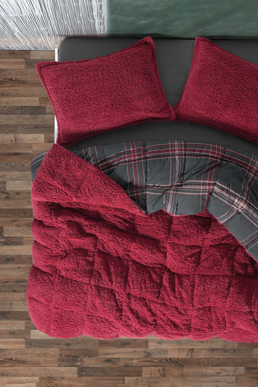 Cozy Home-Festive Çift Kişilik Çift Taraflı Peluş Yorgan Noel Kırmızı-Yorgan-3-Milagron.com