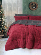 Cozy Home-Festive Çift Kişilik Çift Taraflı Peluş Yorgan Noel Kırmızı-Yorgan-4-Milagron.com