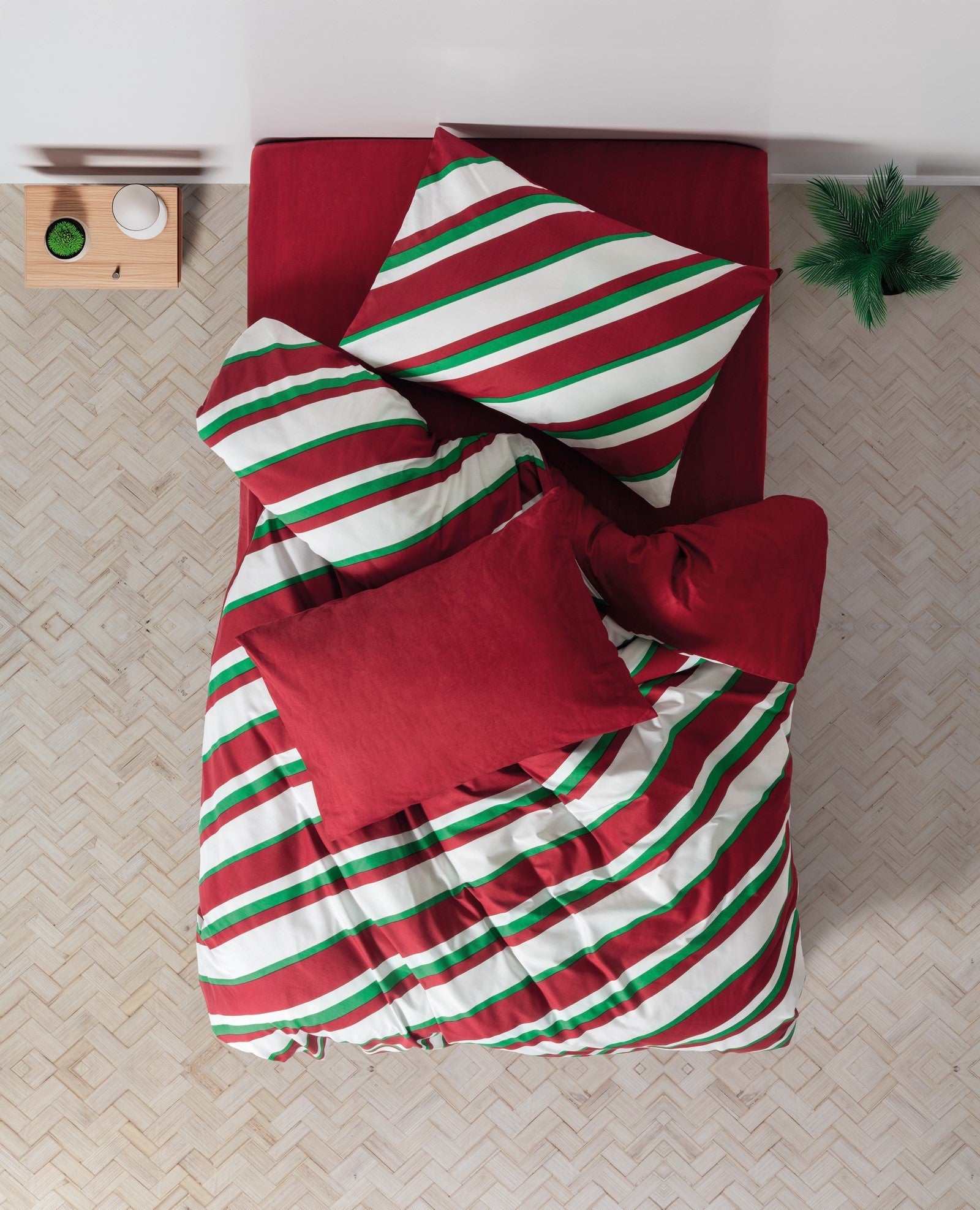 Cozy Home Festive Tek Kişilik Lastikli Çarşaflı Nevresim Takımı Merry Kırmızı