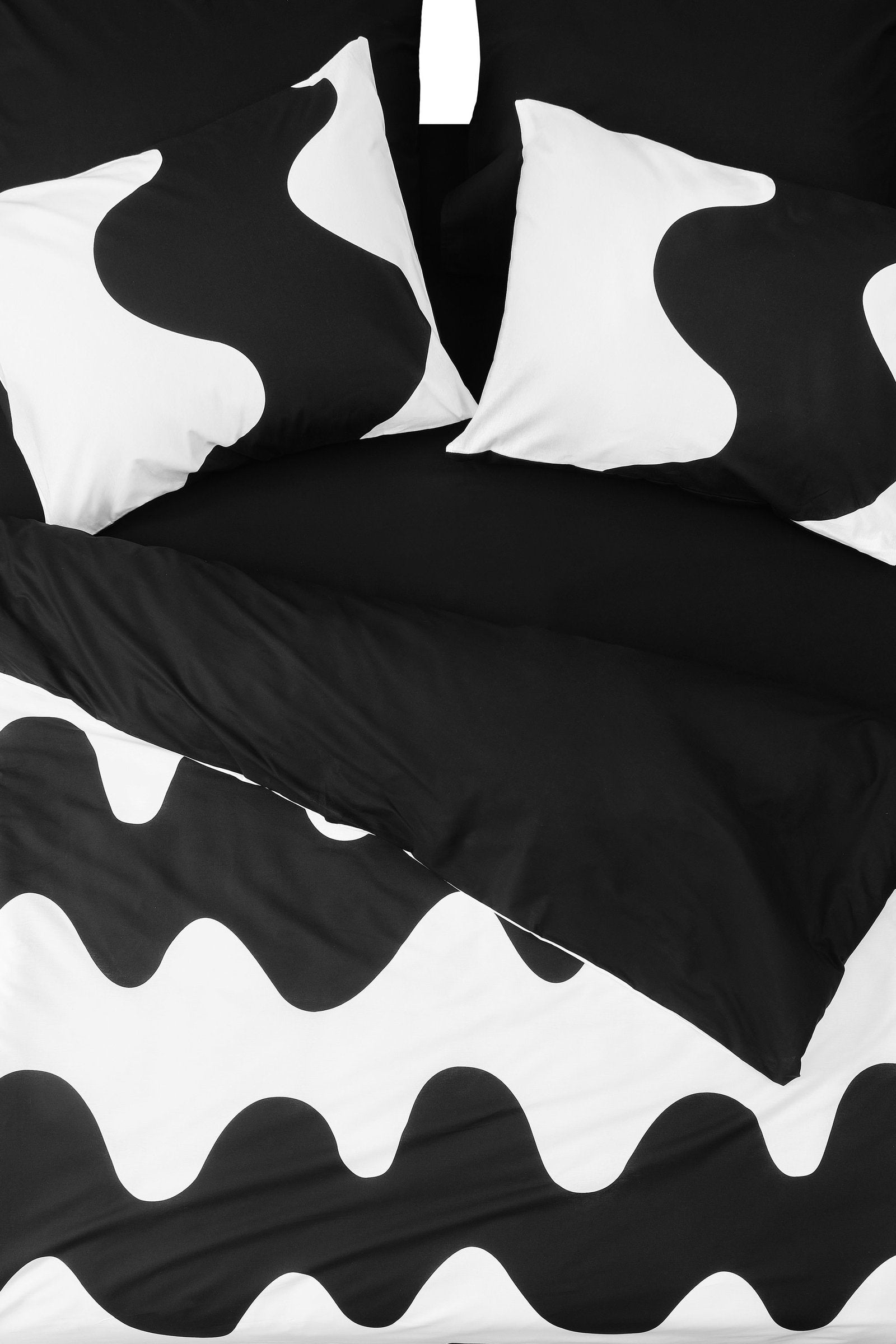 Cozy Home Mono Çift Kişilik Lastikli Çarşaflı Nevresim Takımı Flow Siyah