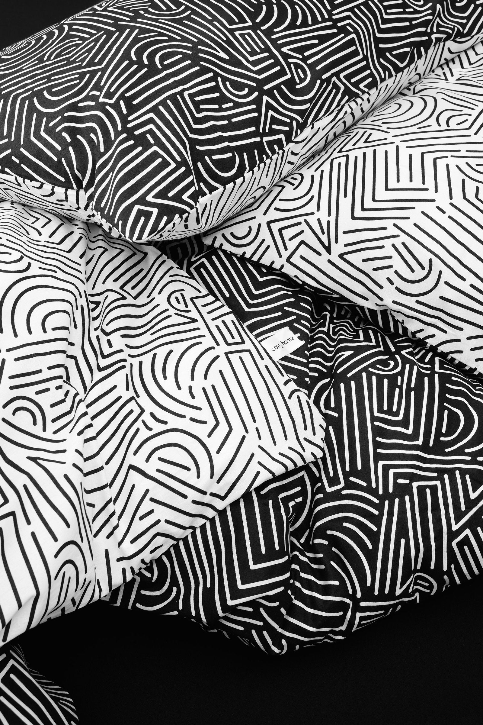 Cozy Home Mono Çift Kişilik Lastikli Çarşaflı Nevresim Takımı Maze Siyah