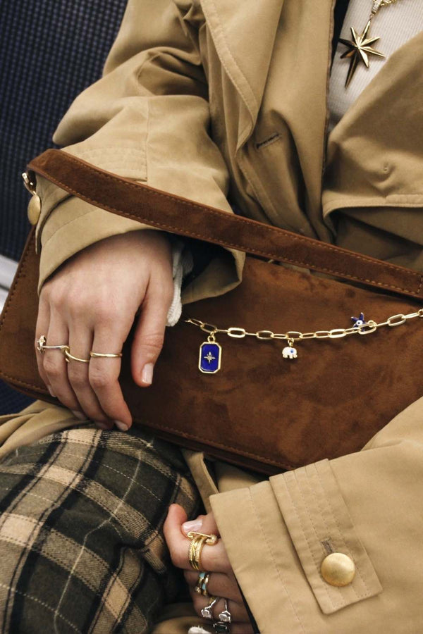 Umi - Taba Süet Baget Kadın Omuz Çantası East West Model, Baget Çanta, Bag Charm Hediyeli