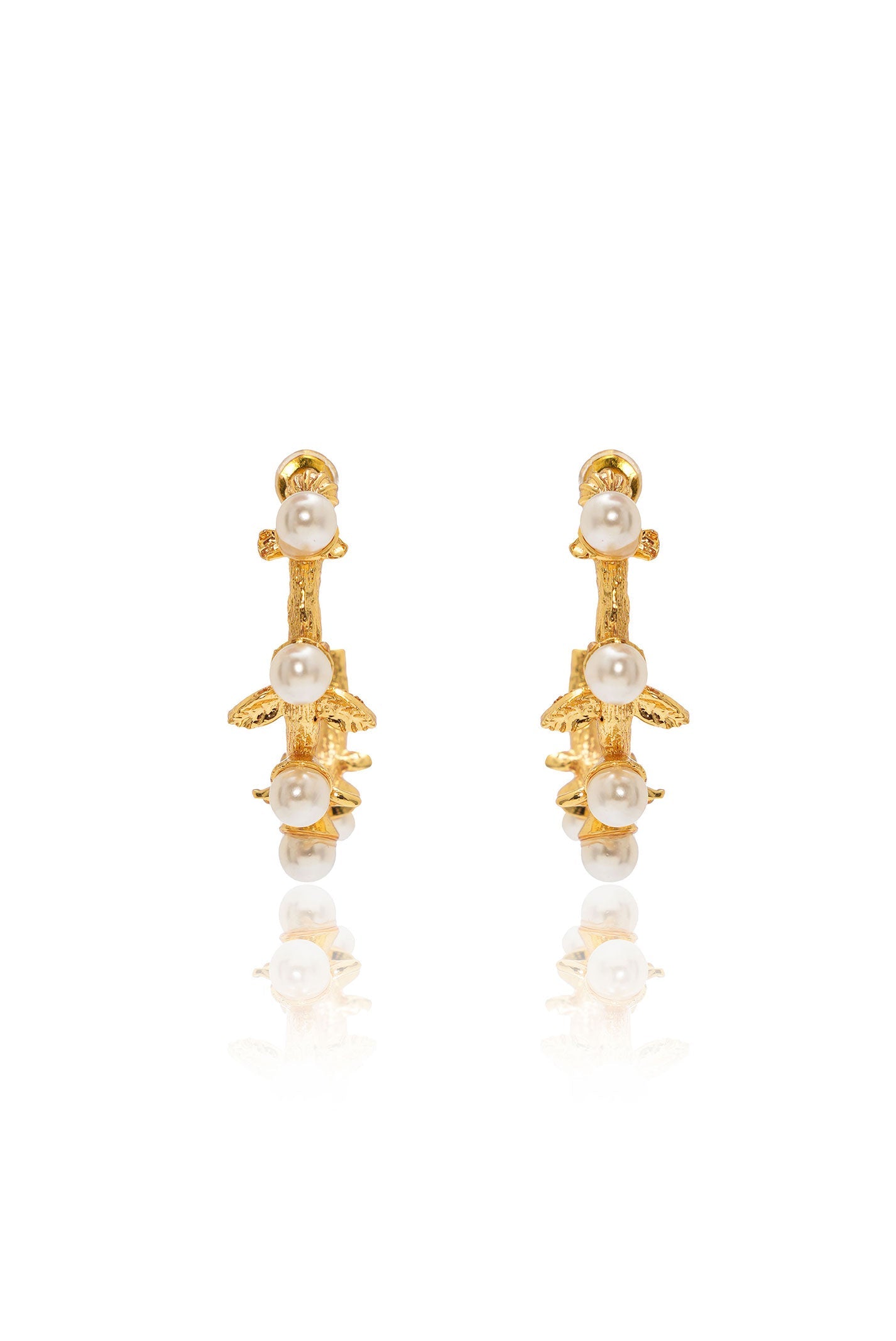 Damla Kalender-Helen Pearl Earrings-Küpe-1-Milagron.com