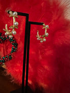 Damla Kalender-Helen Pearl Earrings-Küpe-4-Milagron.com