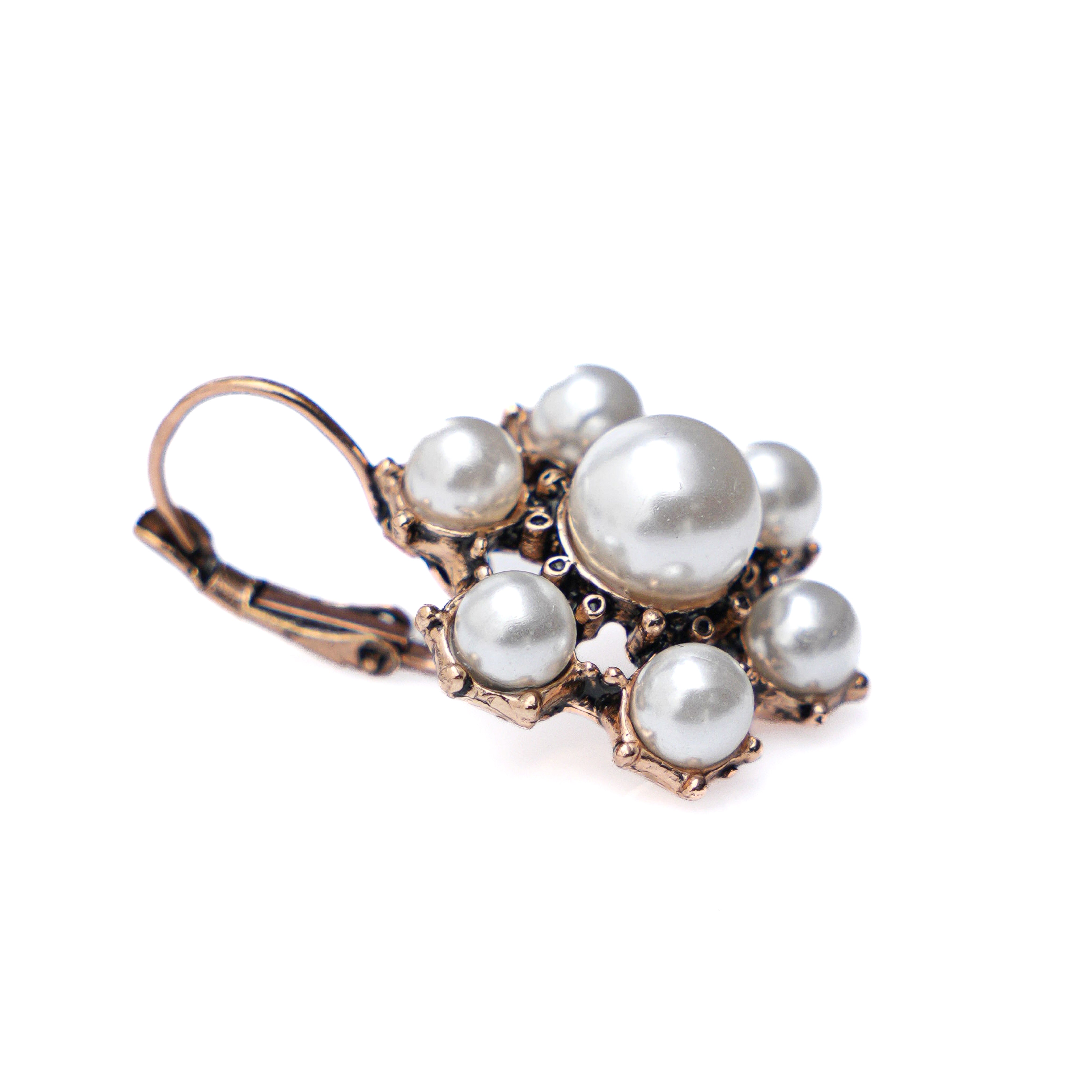 Damla Kalender-Rosalinda Earrings-3-Milagron.com