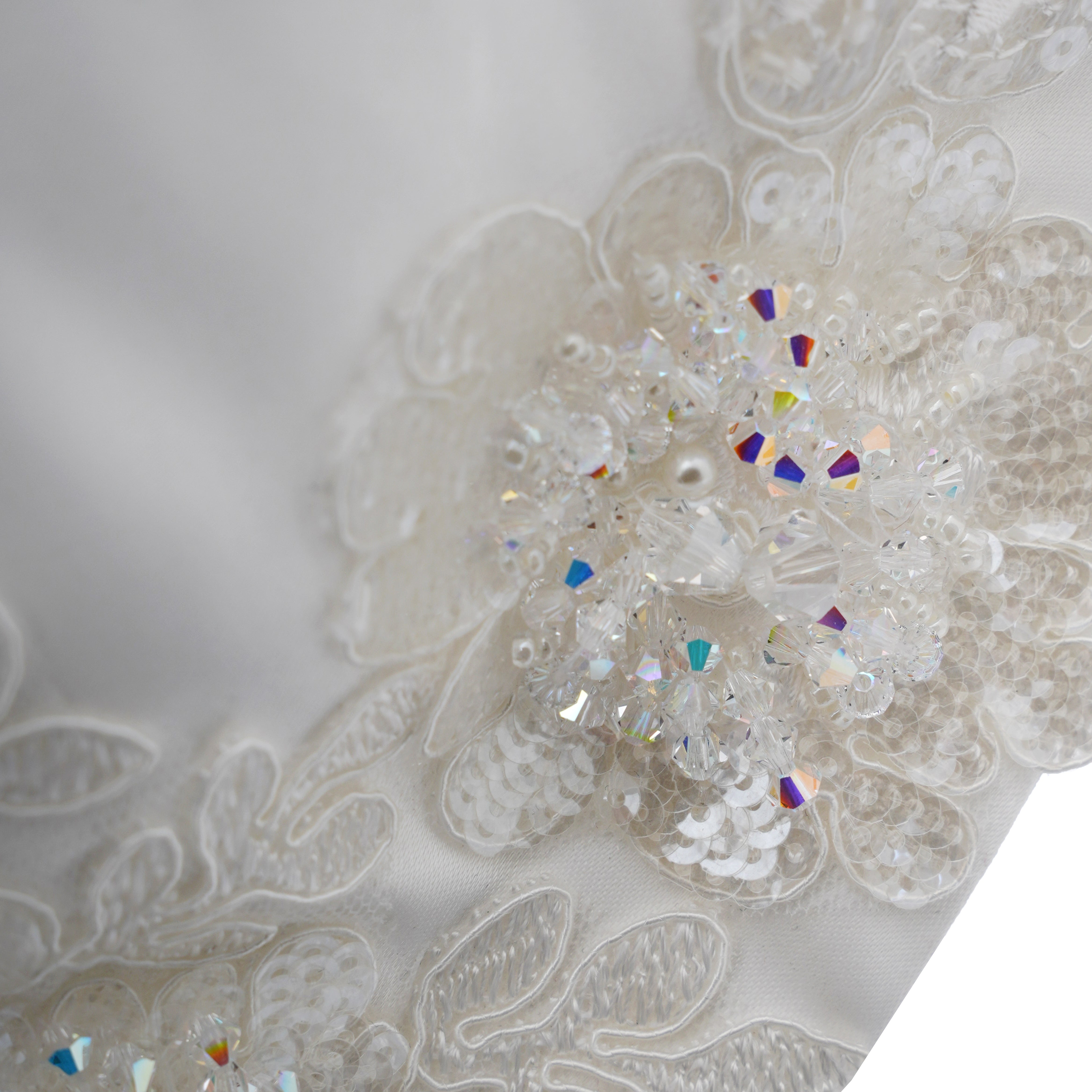 Damla Kalender-Roy Bag-4-Milagron.com