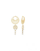Declara-Iconic Pearly Earrings-1-Milagron.com