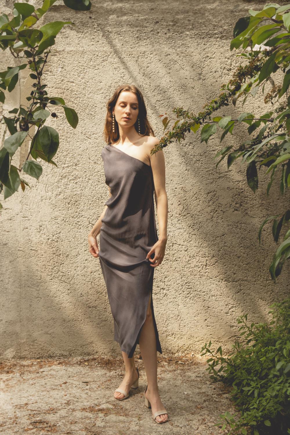 Delicate-Gri İpek Elbise-Elbise-7-Milagron.com