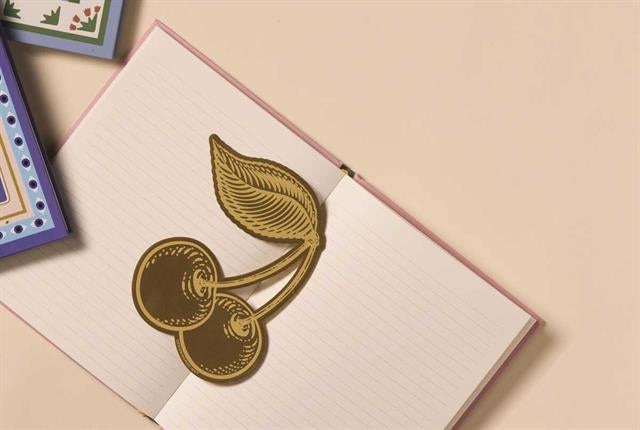 Designwork Ink-Design Works Jumbo Metal Kitap Ayracı Cherries-Kitap Ayracı-2-Milagron.com