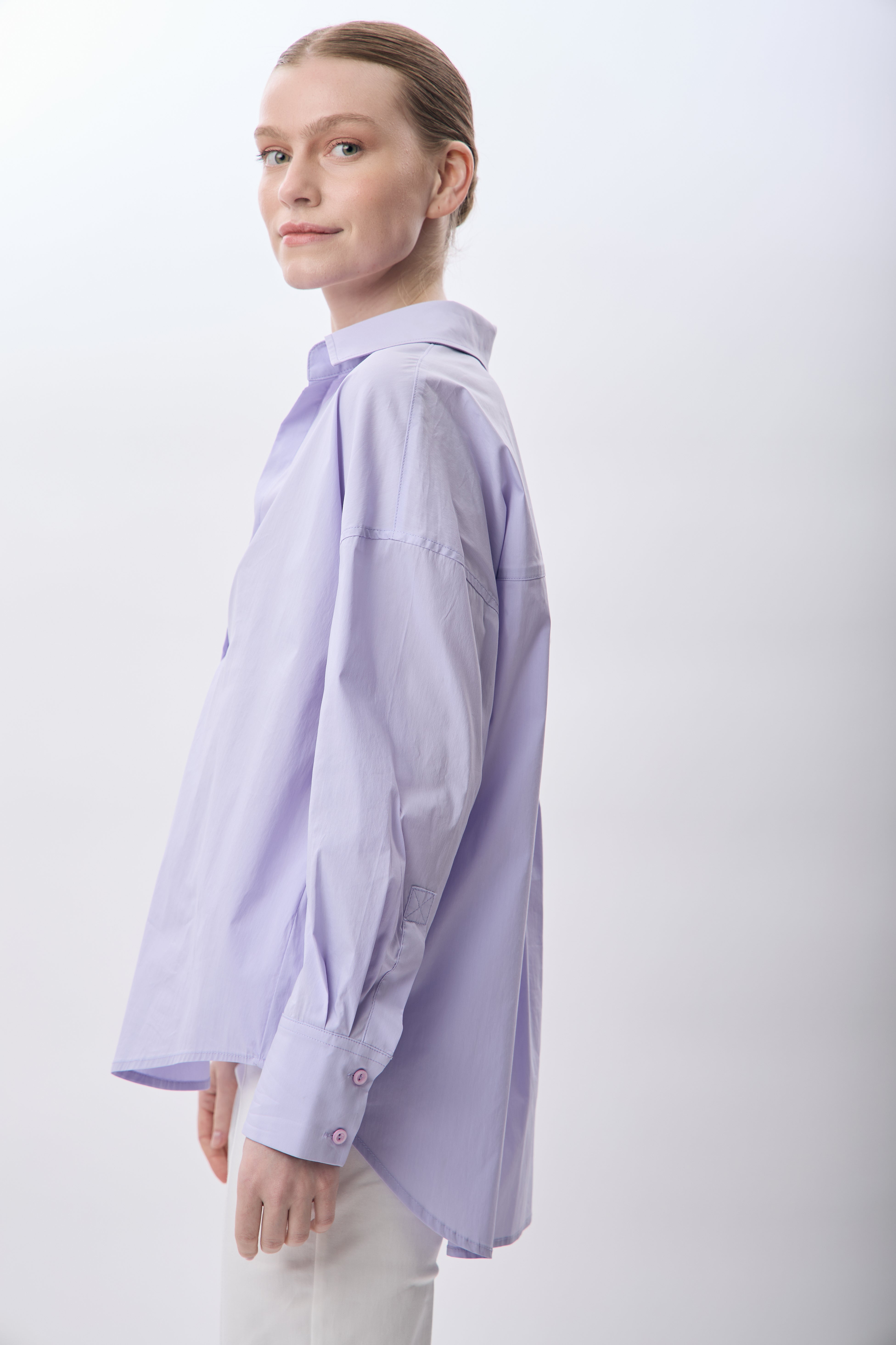 Diagonal-Arkası Uzun Oversize Gömlek (Lila)-GÖMLEK-7-Milagron.com