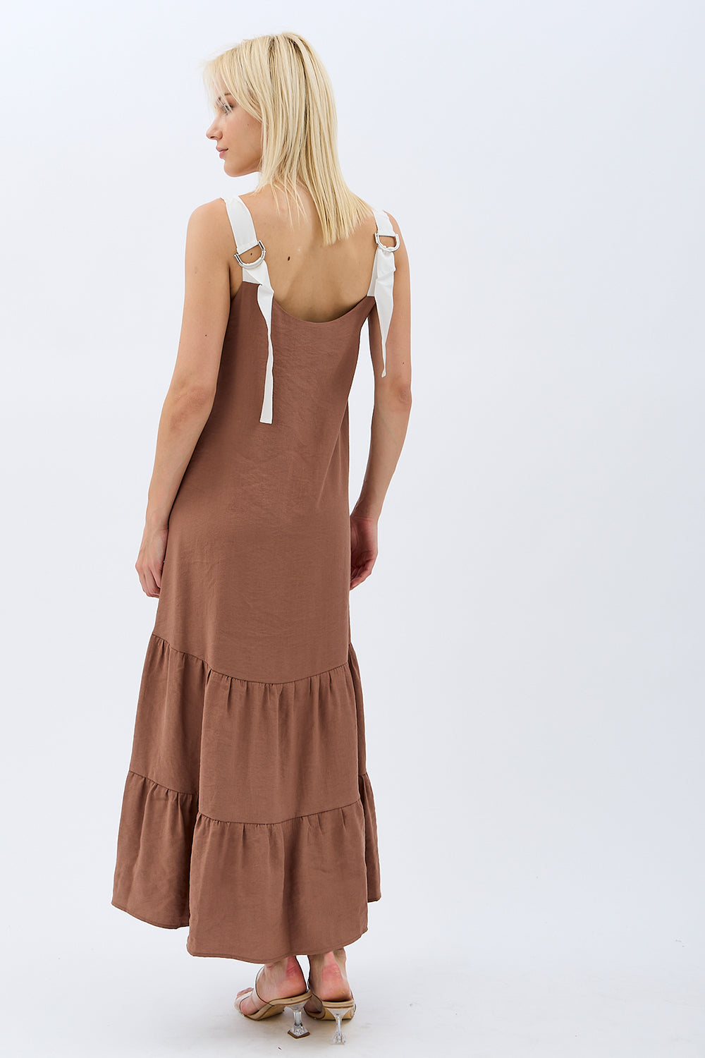 Diagonal-Askılı Maxi Boy Salaş Elbise (Kahverengi)-ELBİSE-2-Milagron.com