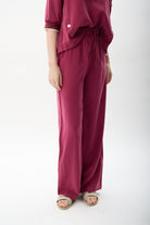 Diagonal-Bağcıklı Düz Paça Pantolon-Pantolon-5-Milagron.com