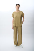 Diagonal-Bağcıklı Rahat Kesim Saten Pantolon-Pantolon-8-Milagron.com