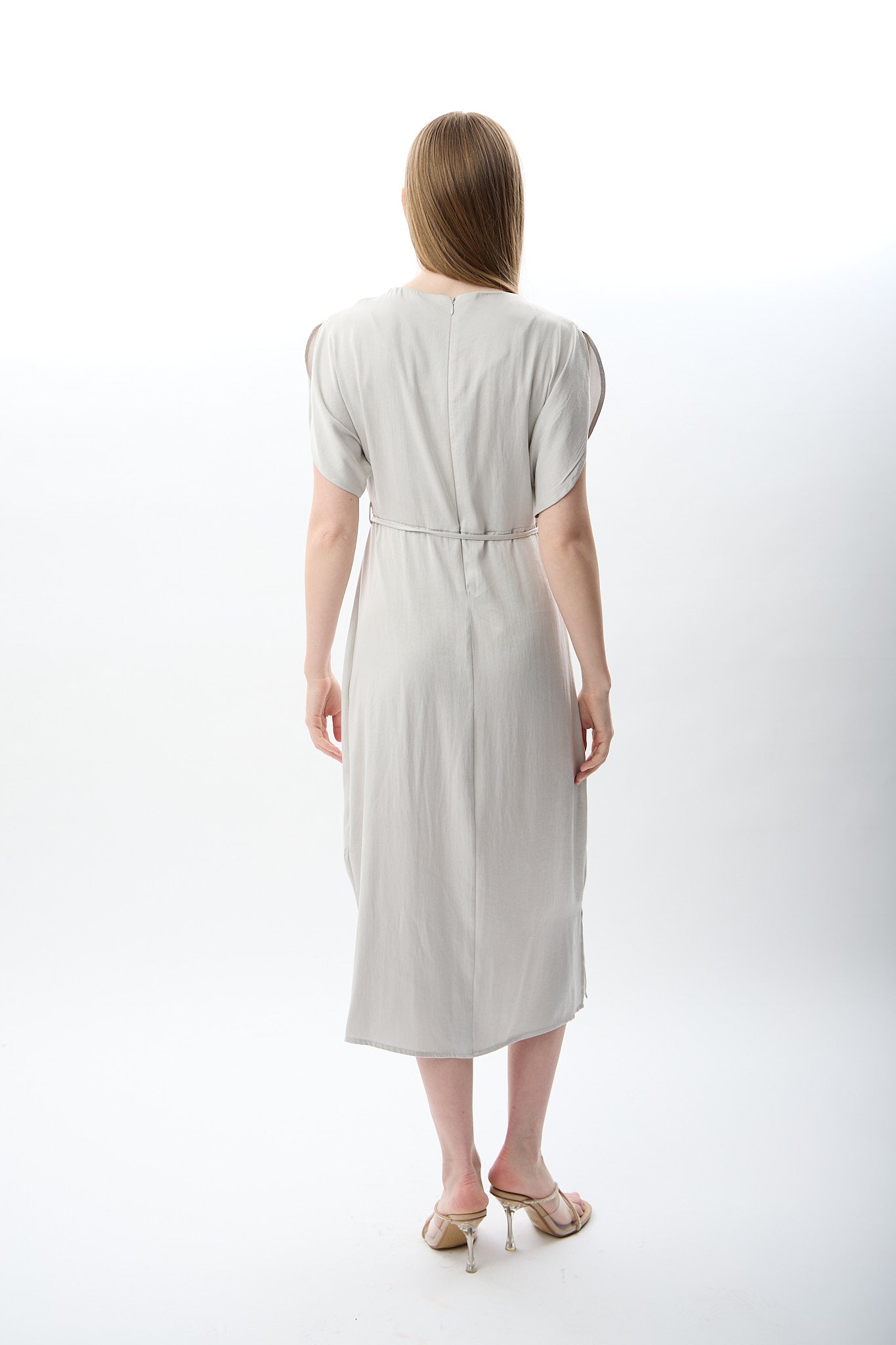 Diagonal-Belden Bağlamalı Yırtmaçlı Elbise (Gri)-ELBİSE-10-Milagron.com